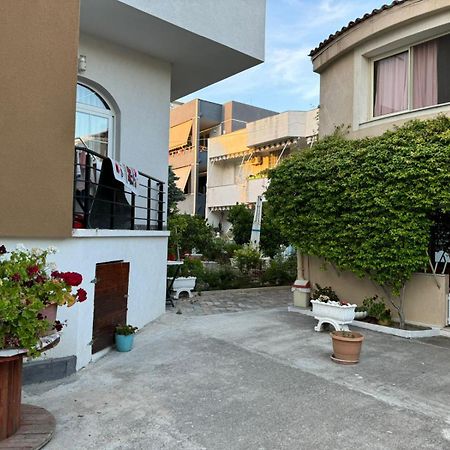 Guesthouse Novi Дуррес Экстерьер фото