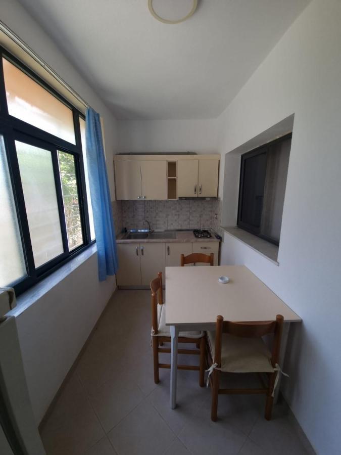 Guesthouse Novi Дуррес Экстерьер фото