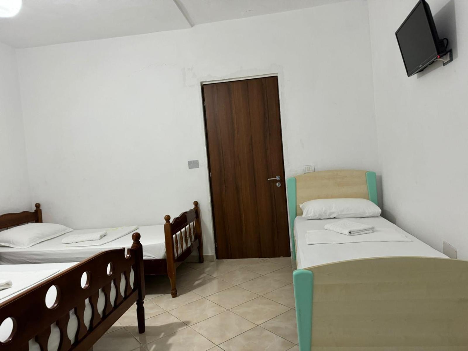Guesthouse Novi Дуррес Номер фото