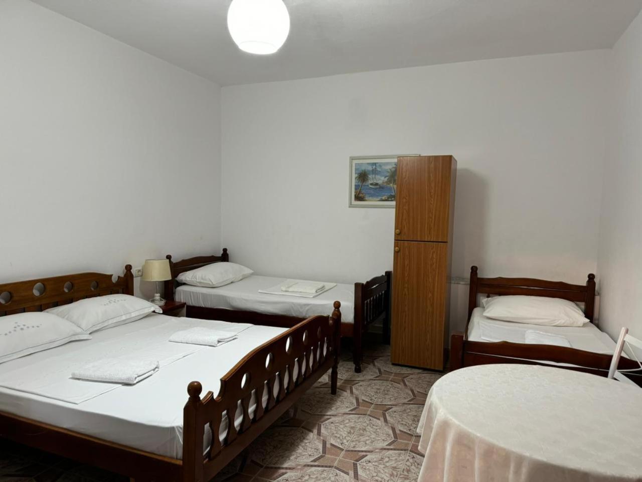 Guesthouse Novi Дуррес Экстерьер фото