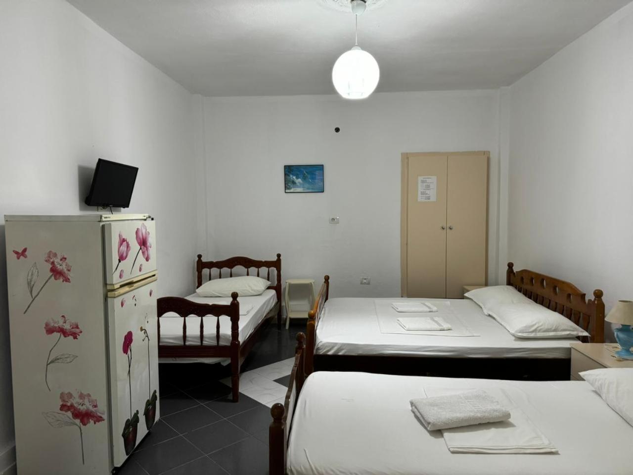 Guesthouse Novi Дуррес Экстерьер фото
