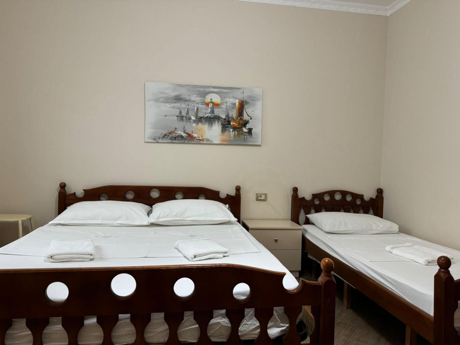 Guesthouse Novi Дуррес Экстерьер фото