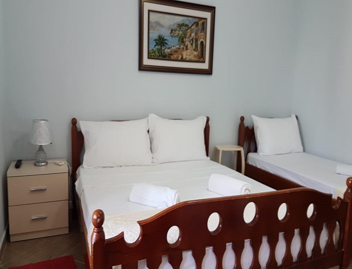 Guesthouse Novi Дуррес Экстерьер фото